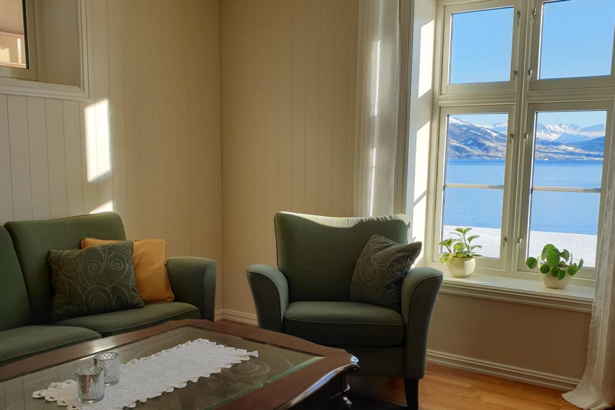 Irenegarden - Panorama Apartment Lauvstad Exterior photo